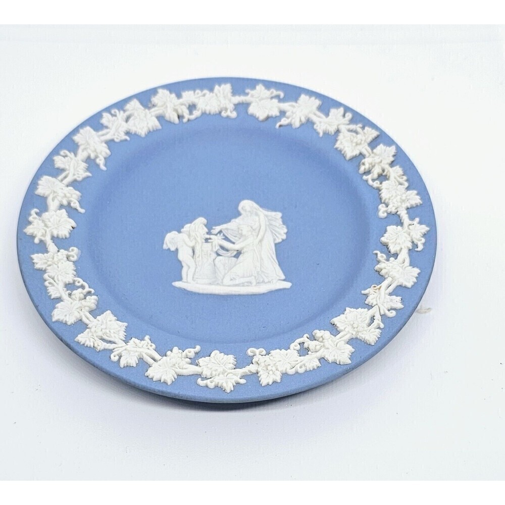 WEDGWOOD Vintage Blue Jasperware Limited Edition #61 Round Trinket Ring Dish 4⅜"